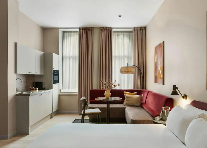 Sonder By Marriott Bonvoy The Teacher